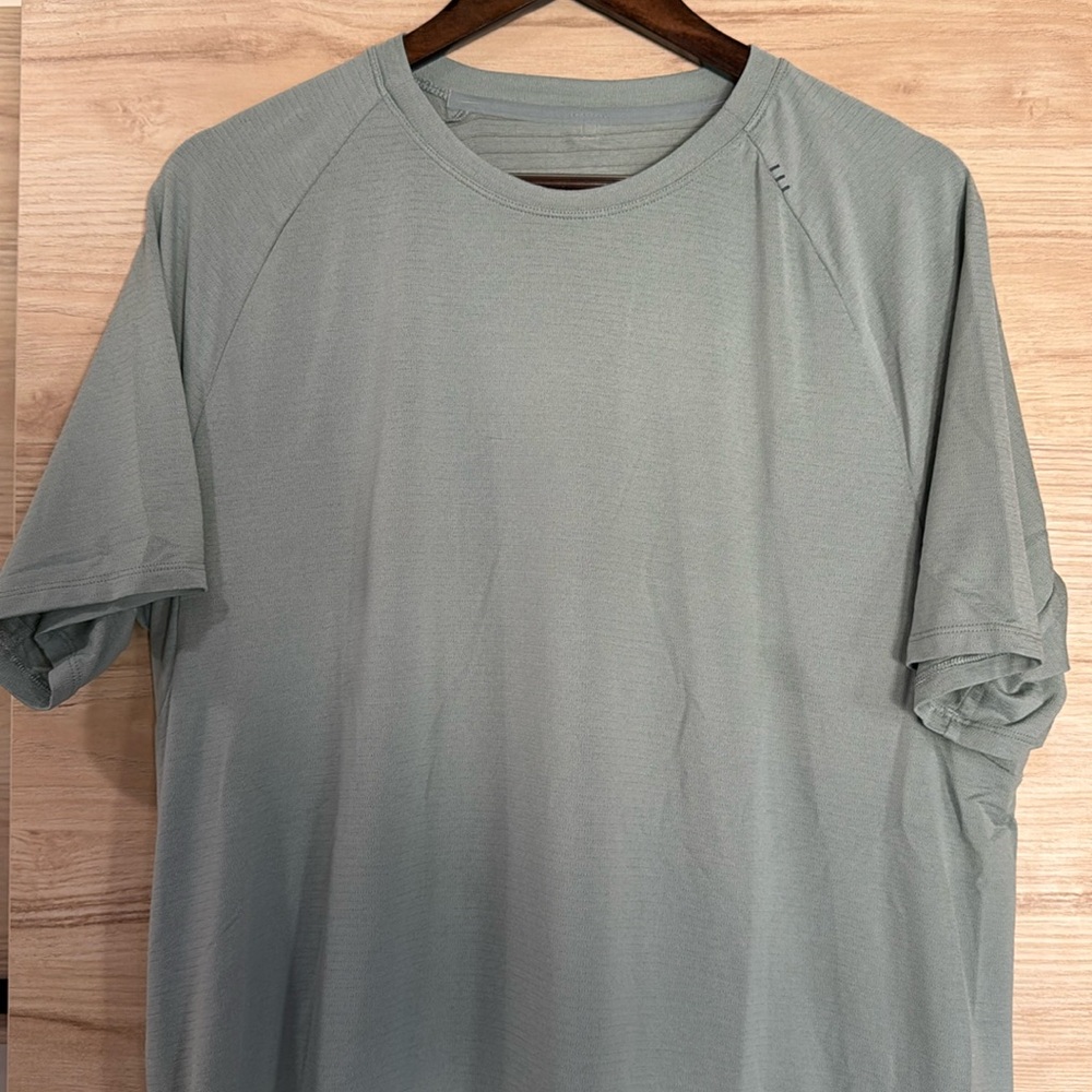 Light green XXL Lululemon shirt